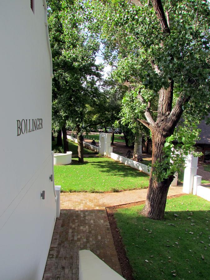 River Meadow Manor Centurion Exteriör bild